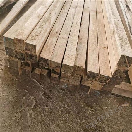 4m 亿展木业 体积小 高温蒸煮 铁路防腐 铁杉建筑枕木