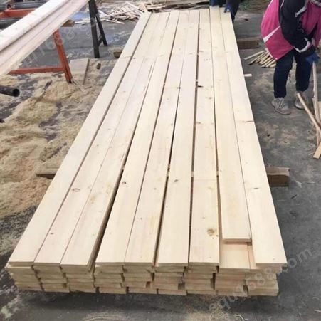 亿展木业工程木方 建筑模板多层面板 硬度高不开裂规格定制