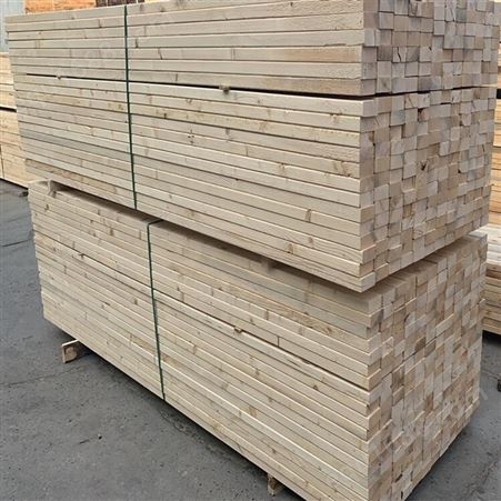 亿展木业工程木方 建筑模板多层面板 硬度高不开裂规格定制